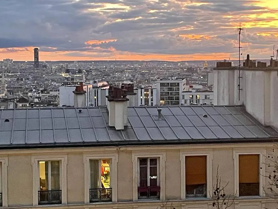 Apt Buttes Chaumont Vue Paris Daire